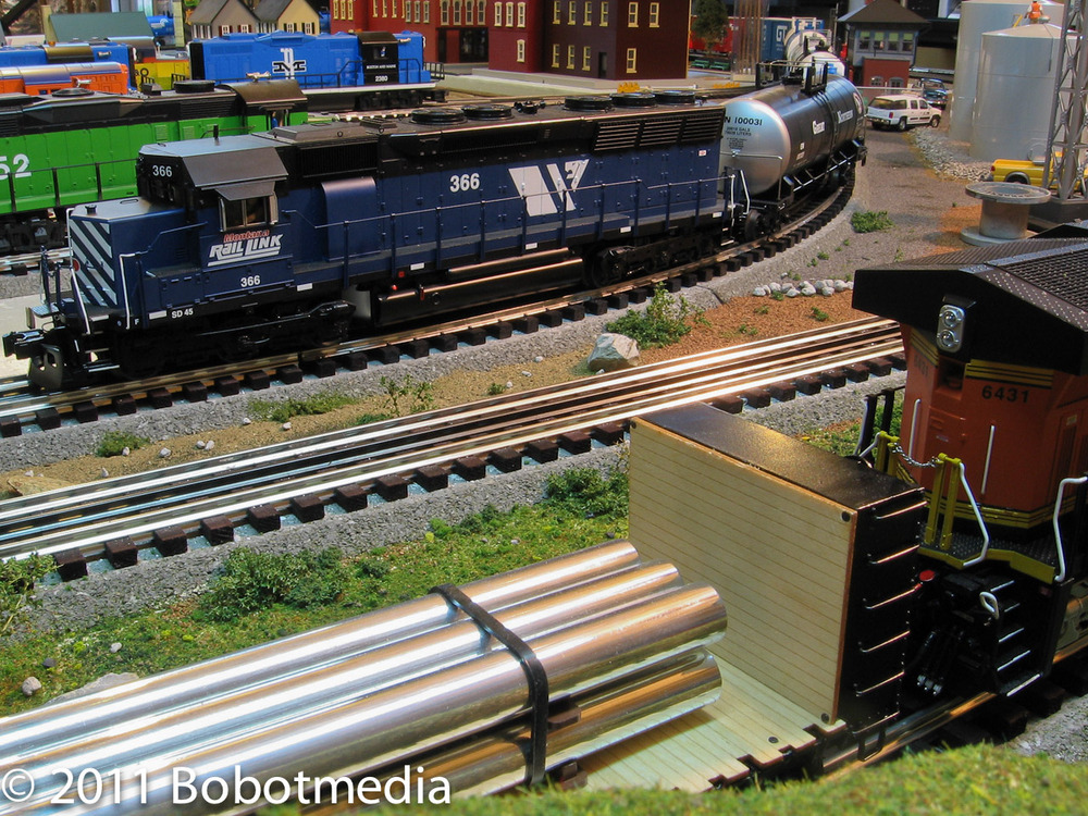 Bobot’s O-Gauge Layout Update (Photo Gallery)